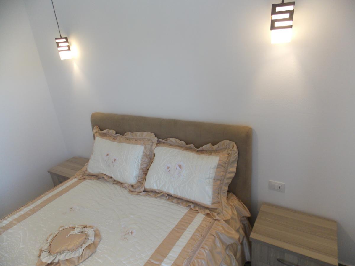 Hotel Irini Саранда Экстерьер фото